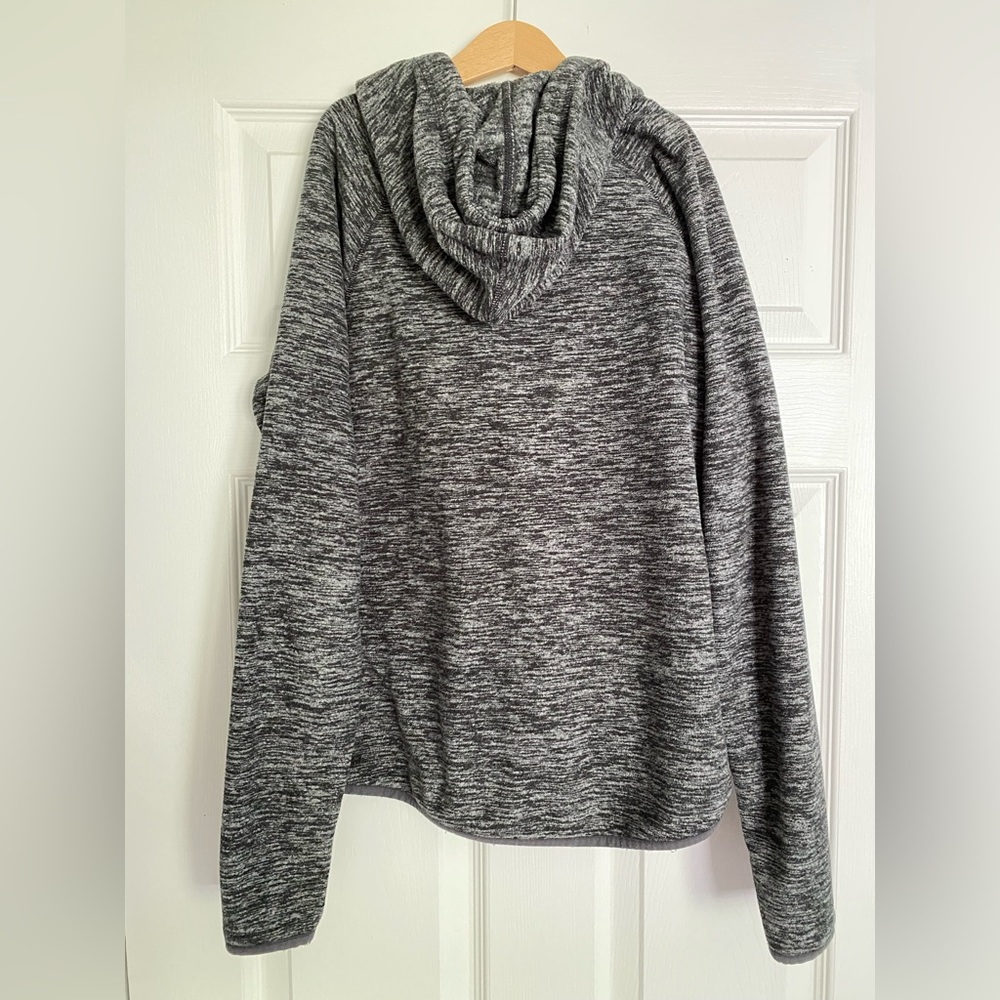 Women’s Small Reebok Zip-up - Picture 2 of 4